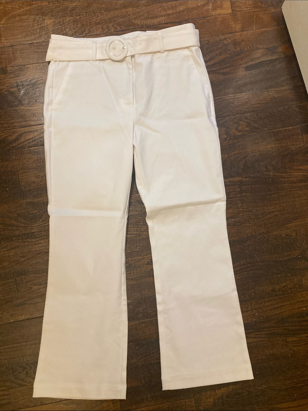 ANN TAYLOR LOFT The Sutton Kick Crop White Pants, Size 8, NWT